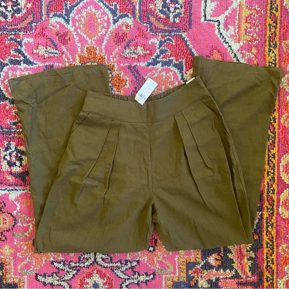 Abercrombie Linen Blend Wide Leg Pant- Medium Long